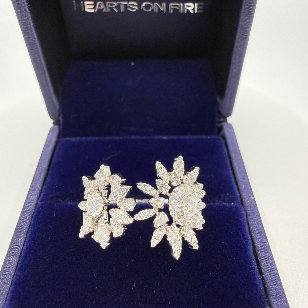 Hearts On Fire 18k Aerial Double Sunburst Ring-Edgy, Stunning, See Video!